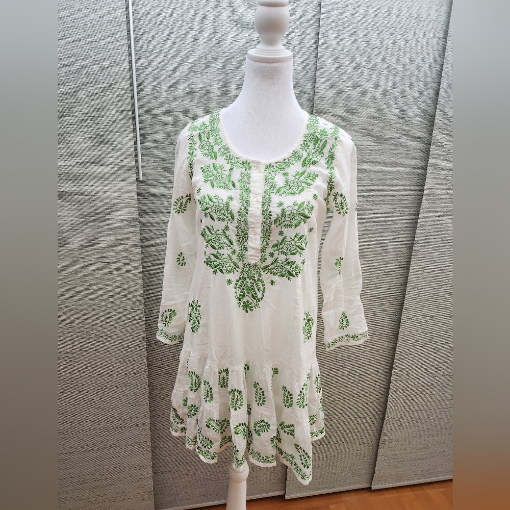 Juliet Dunn White and Green Mini Dress